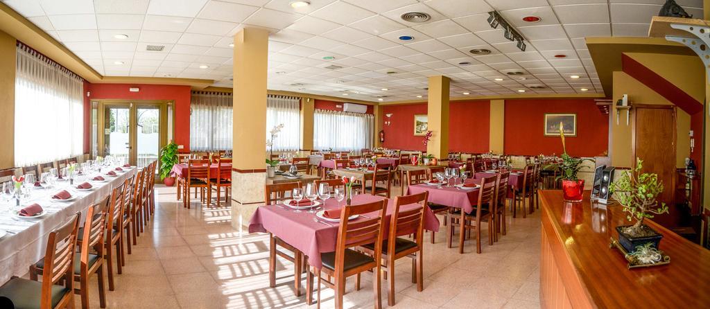 Hostal Torremirona Сальт Екстер'єр фото